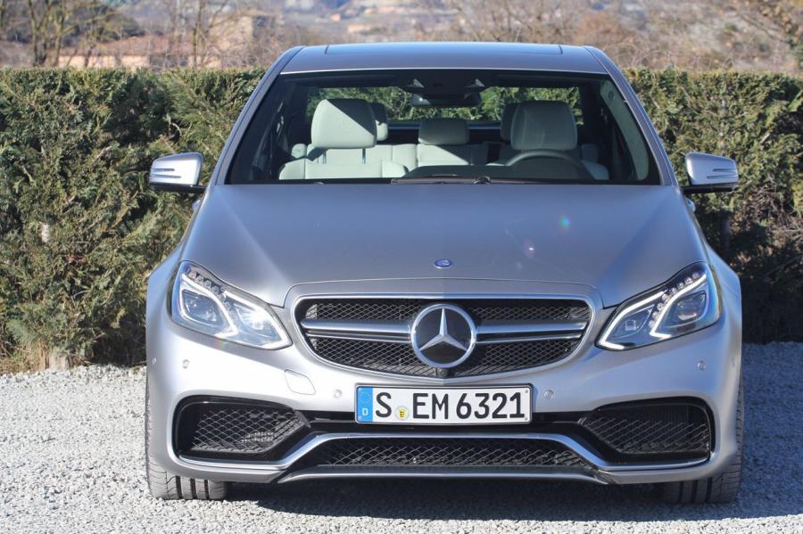  Mercedes-Benz E63 AMG S 4Matic 2014 года  (фото 33 из 34)